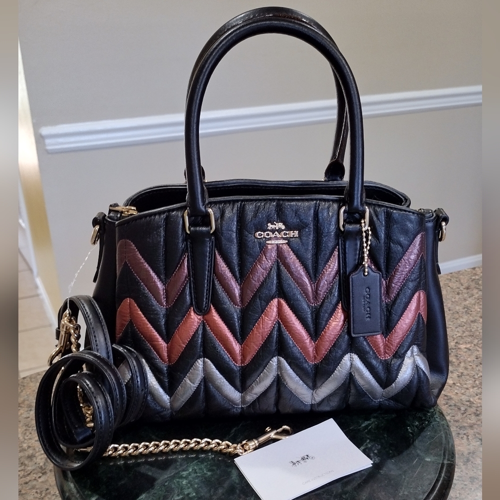 NWT Coach leather Sage  Carry-all quilted metallic chevron